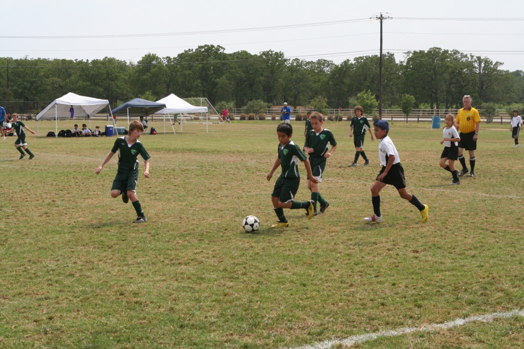 2011/04(April)/soccer/1024x768_2011-04-30-Soccer Tournament-153.JPG